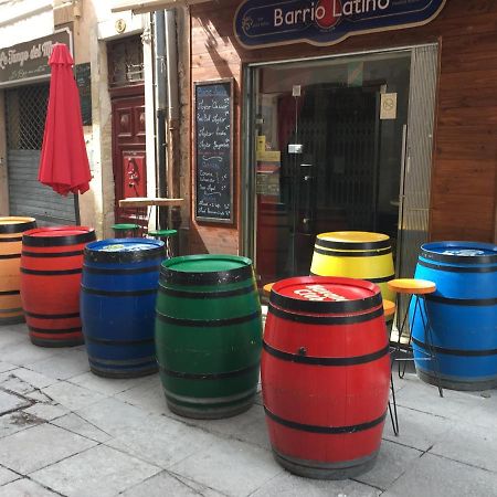 Appart Sympa Dans Le Vieux Nimes Ngoại thất bức ảnh
