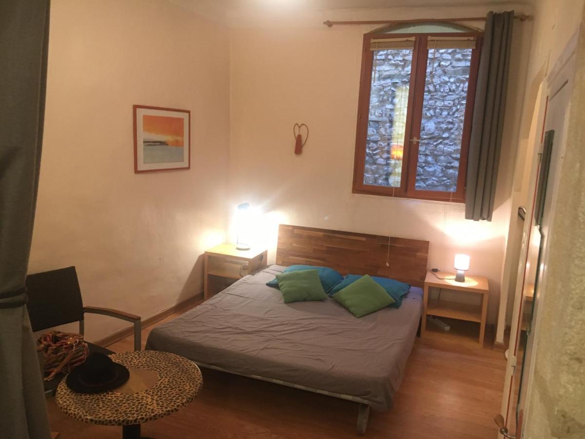Appart Sympa Dans Le Vieux Nimes Ngoại thất bức ảnh