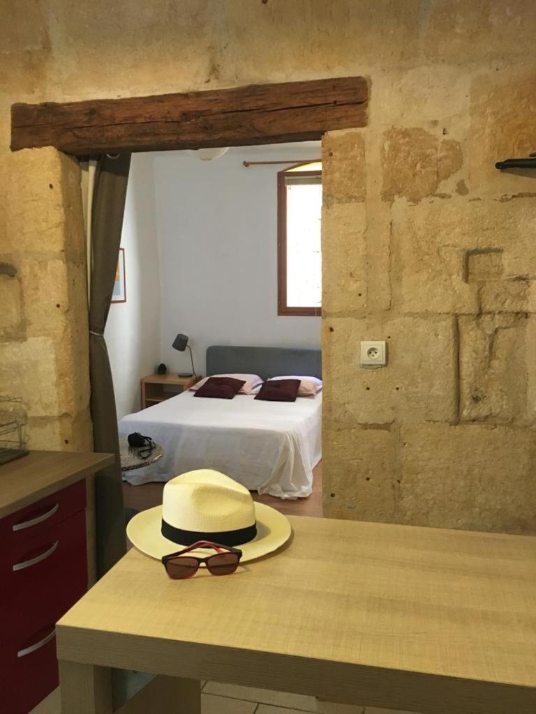 Appart Sympa Dans Le Vieux Nimes Ngoại thất bức ảnh