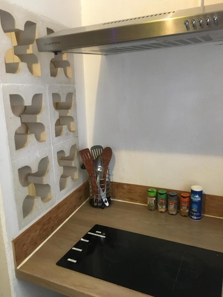 Appart Sympa Dans Le Vieux Nimes Ngoại thất bức ảnh